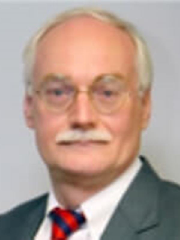 Prof Maurits van Rooijen