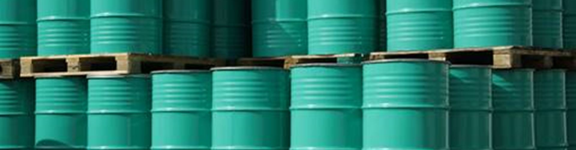 Oil excess hits record high of 3bn barrels
