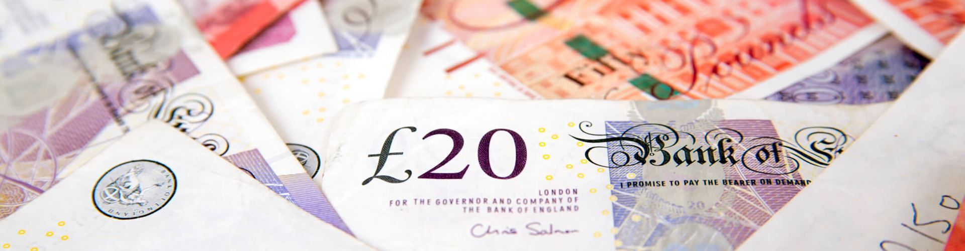 Small business lending reaches record high, figures show 