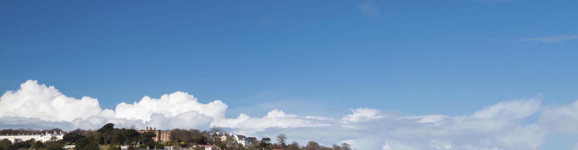 Standard & Poor's keeps AA+ credit rating for Guernsey